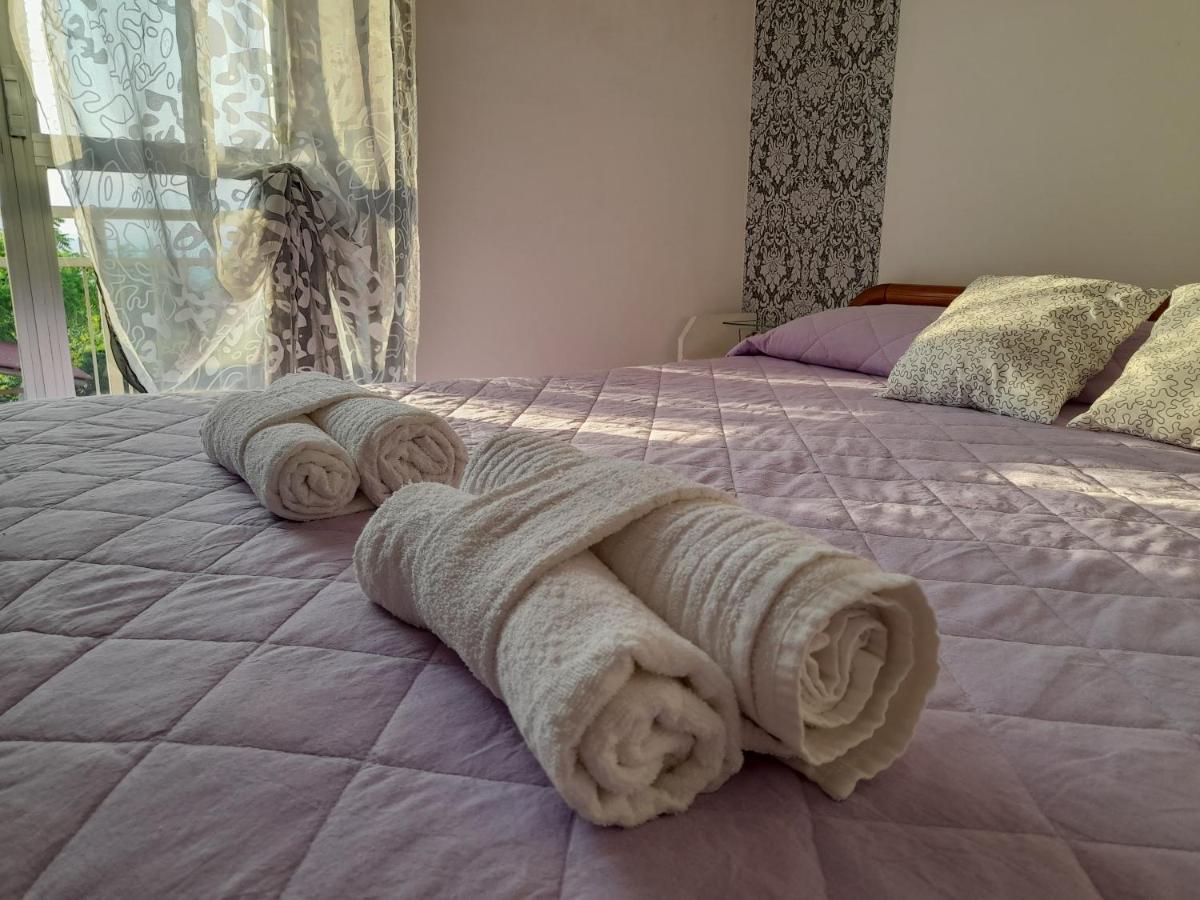 Agriturismo La Ruota Montelupo Albese Ngoại thất bức ảnh