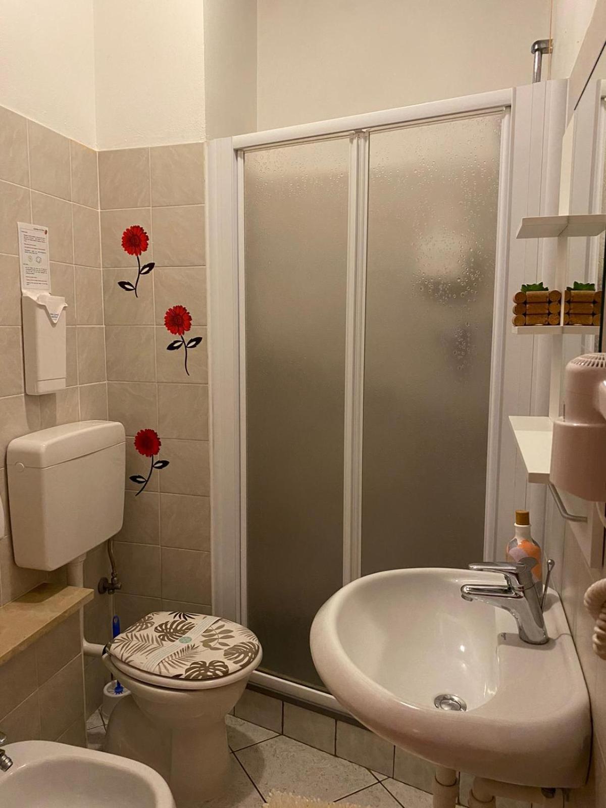 Agriturismo La Ruota Montelupo Albese Ngoại thất bức ảnh